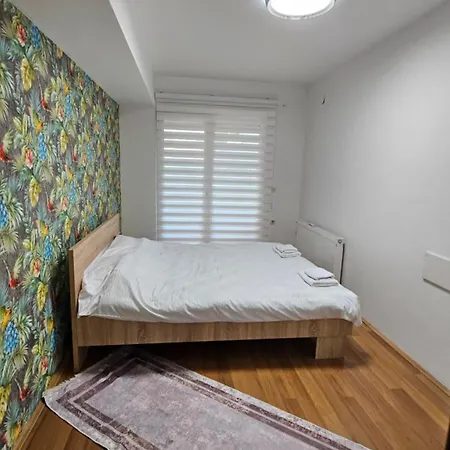 Bora Appartaments 스코페